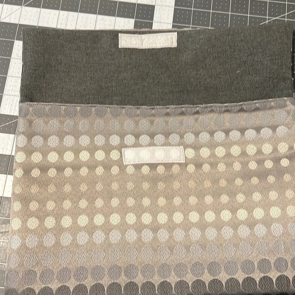 Grey 13 in. Laptop sleeve
